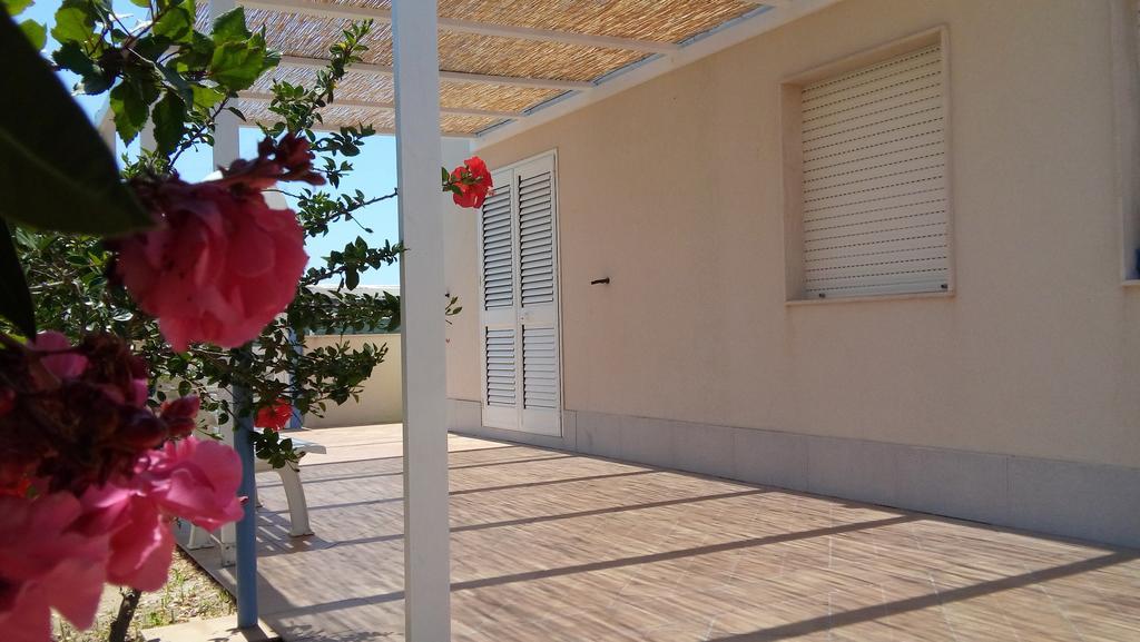 A Casa Di Vera Punta Secca Exterior photo